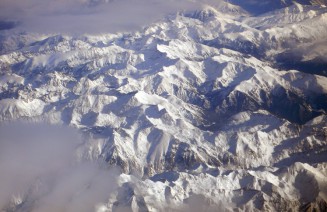Imatge dels Pirineus des del cel al hivern