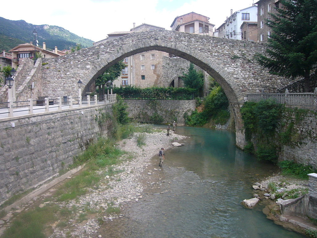 La Vall de la Clusa i la mina de petroli