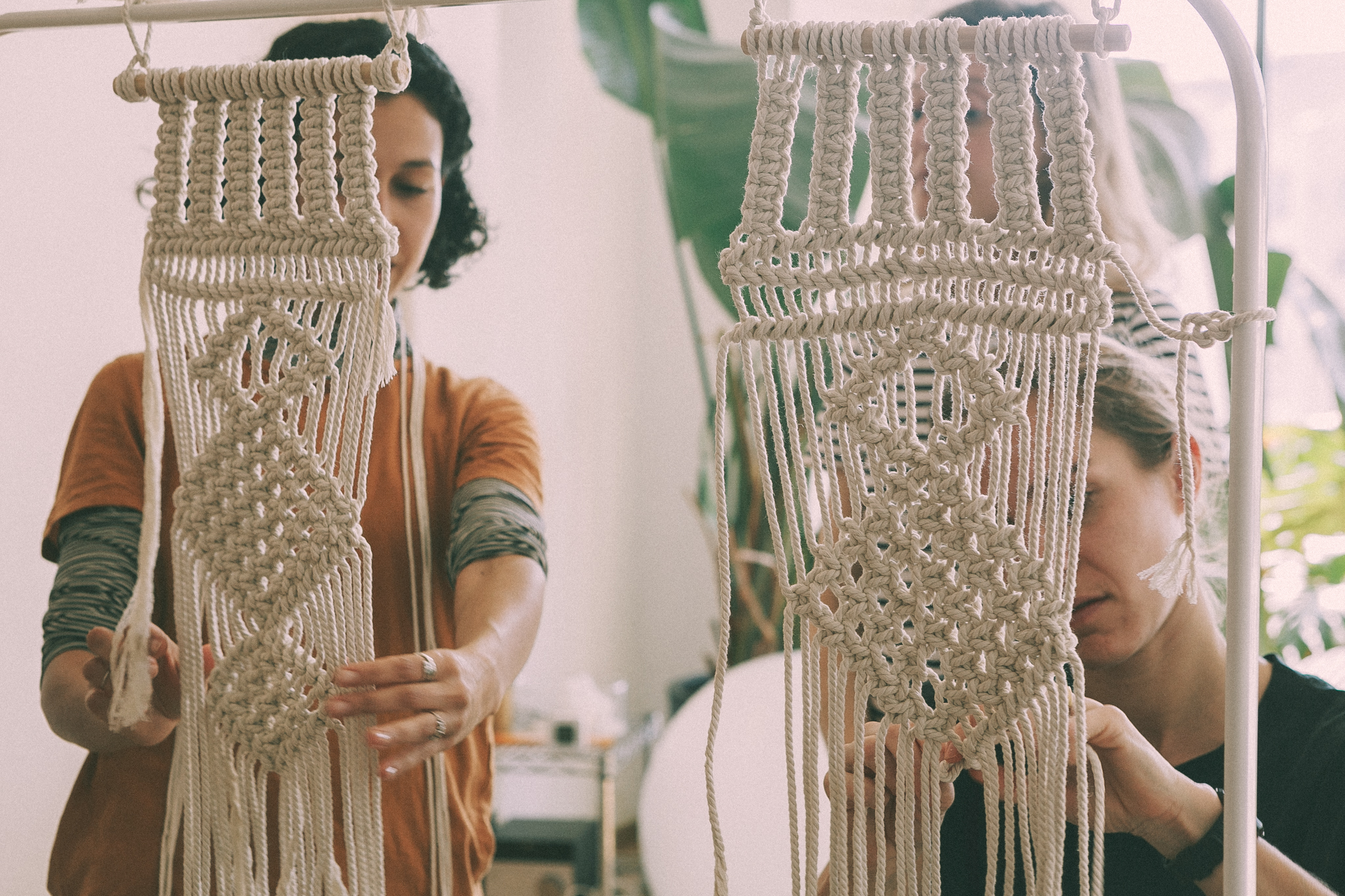 Taller de macramé per testos